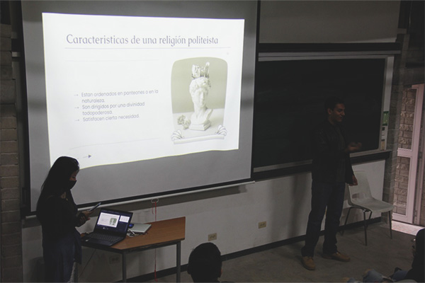 La asignatura ha tenido una acogida bastante favorable, tanto así que son los mismos estudiantes los que recomiendan ampliar la cátedra a otras facultades. Foto: Unimedios.