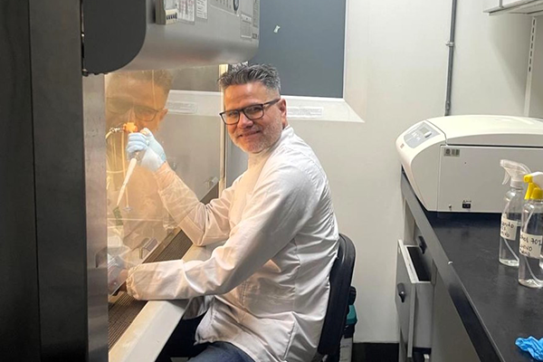 Miguel Ángel Garrido Tamayo, doctor en Ciencias–Física de la UNAL Medellín. Foto de cortesía.