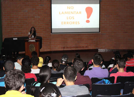Las perspectivas de la atención y la memoria y cómo fortalecerlas, fue otro de los temas importantes que se trató durante el Seminario.