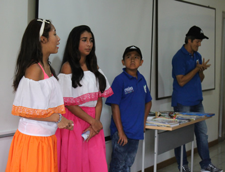 Durante el Foro se abrió un espacio para que los niños y jóvenes vigías del patrimonio de La Estrella contaron su experiencia en investigación.