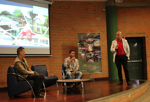 En el evento también estuvo presente Juan Esteban Taborda, el estudiante "más pilo del país".