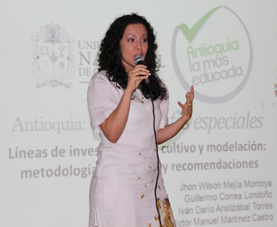 Yenny Velázquez Alzate, funcionaria de la Gobernación de Antioquia, gerente del proyecto.