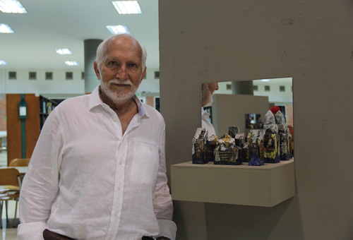 Profesor Girlberto Arango Escobar.
