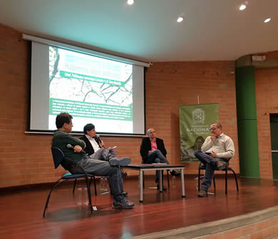 El Auditorio Gerardo Molina fue el escenario donde se llevó a cabo la tercera sesión de la cátedra.