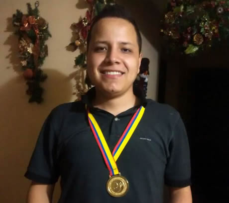 Andrés Felipe Sarmiento es zootecnista de la U.N. Sede Medellín.