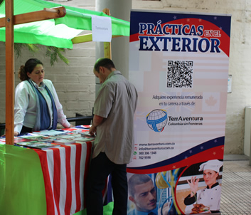 Más de 20 agencias participaron en la Feria.