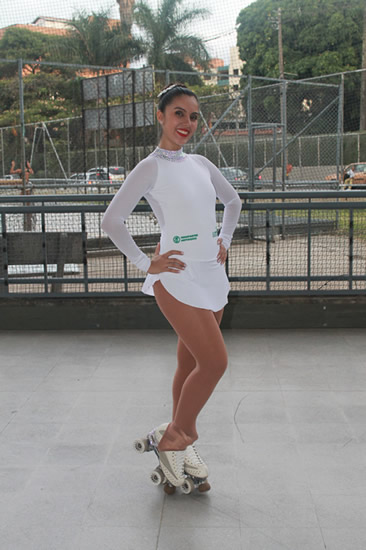 Eliana Bedoya García tiene 18 años y es estudiante de Ingeniería Física de la U.N. Sede Medellín.