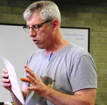 El profesor Richard M. French, de la Universidad de Purdue, fue el encargado de dictar el curso.