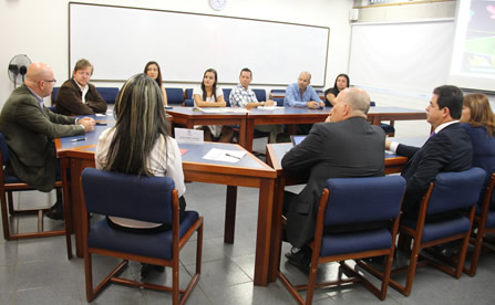 El Sector solidario o cooperativo invierte el 20% de sus excedentes en educación.
