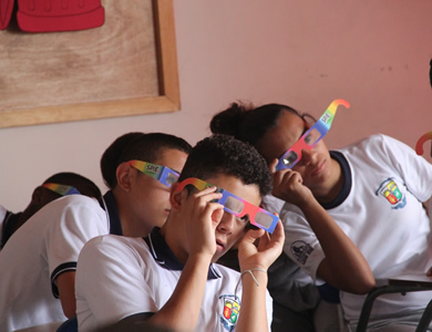 Simulacro de admisión, Escuela de Medios de Representación, Biblioteca, Pensamiento Sistémico, Aula Taller Arquímedes, entre otros, fueron los espacios que conocieron los jóvenes de la región.