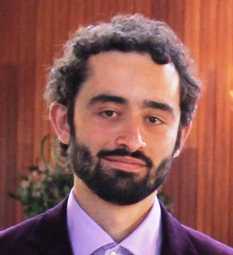 Samuel Felipe Serna Otálvaro, ingeniero físico de la Sede.