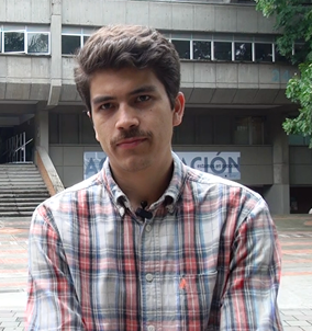 Juan Sebastián Moreno Múnera, egresado de Artes Plásticas y estudiante de la Maestría en Artes Visuales de la Facultad de Arquitectura.