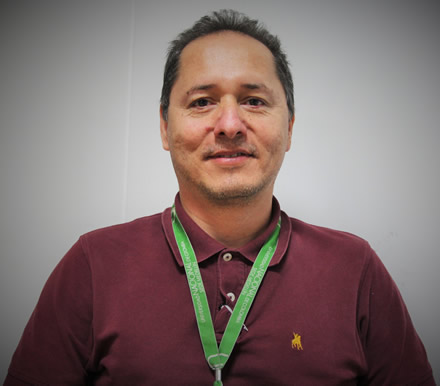 Víctor Hugo Zapata Sánchez, profesor de la Escuela de Física.