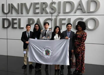 Los estudiantes consideran el debate un deporte académico que ayuda a formar masa crítica. Foto cortesía.