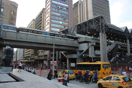 Durante el evento se presentaron avances en tres temas pilares: tránsito, transporte y logística.