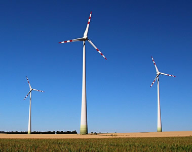 Los nanofluidos favorecen el desarrollo de energías renovables como la eólica. Fotografía tomada de: https://pixabay.com/es/energ%C3%ADa-e%C3%B3lica-energ%C3%ADa-renovable-252370/