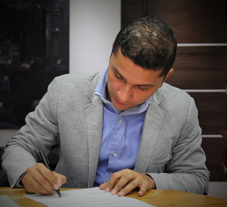 Juan David González Ruiz es el nuevo docente del Departamento de Economía de la Facultad de Ciencias Humanas y Económicas.