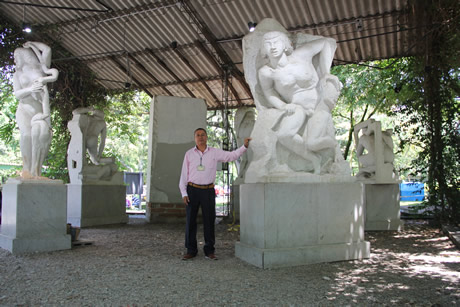 Una de sus memorias más insignes es el placer de haber visto en acción al maestro Pedro Nel Gómez.