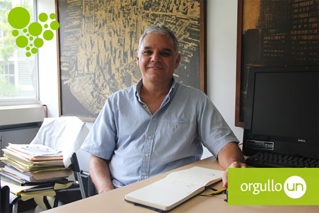 Jaime Sarmiento Ocampo es arquitecto de la Universidad Nacional de Colombia Sede Medellín.