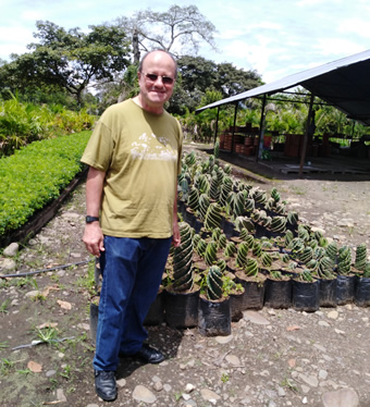 En su finca cultiva café. Foto cortesía.