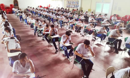 En siete años más de 500 jóvenes del municipio de Puerto Nare se han beneficiado de la iniciativa. La idea es llegar a otros municipios del país. Foto cortesía.