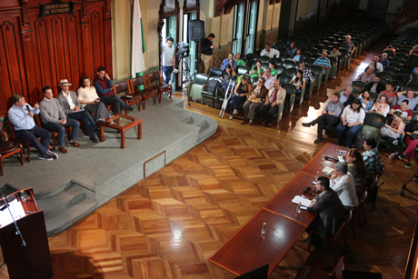El foro fue convocado por la Alianza Antioquia.