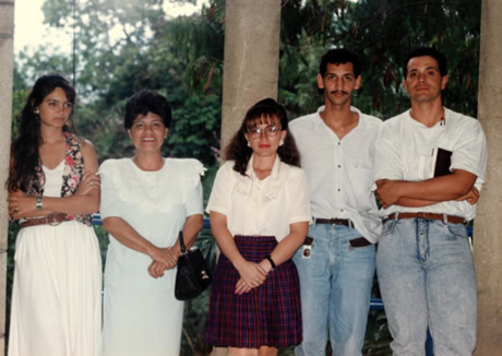 Para Gladys la Universidad ha sido durante 34 años un lugar de crecimiento y aprendizajes. Foto cortesía.