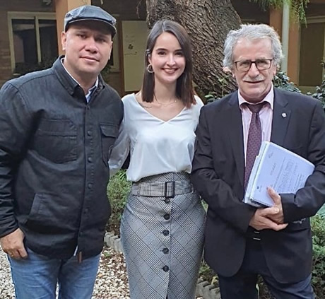 El doble título de doctorado de Estefanía Betancur es el resultado de su gusto por investigar. Foto: cortesía.