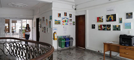 El centro para la Diversidad Sexual y de Género es uno de los espacios que se han logrado gracias a las políticas públicas LGBTI, allí se atiende a la población en temas de psicológicos y jurídicos. Foto: Alcaldía de Medellín.