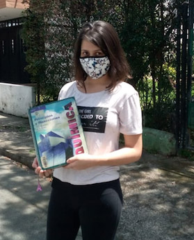 El préstamo y devolución de material bibliográfico se puede solicitar a través de https://investigacionyextension.medellin.unal.edu.co/biblioteca/servicios.html Foto: cortesía División de Bibliotecas.