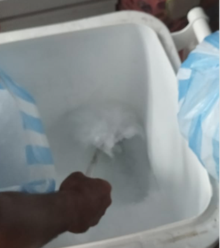 Actualmente en Puerto Murillo la máquina produce unos 120 kg de hielo. Foto: cortesía Alejandro Fula.