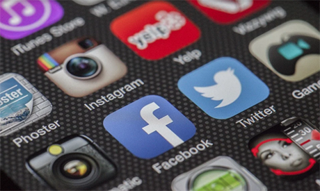 Medios de comunicación deben emitir información responsable. También ciudadanos en las redes sociales. Foto: tomada de Pixabay.com