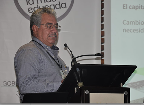 Durante su carrera académica promovió la minería responsable y sostenible. Foto: cortesía José Luis Vargas.