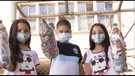 El taller código de colores para separación de residuos contó la participación de 3.232 estudiantes, y el concurso Terra E con 13.798 niños inscritos. Foto: reproducción.