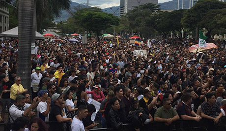 En varias zonas del país marchantes se han movilizado como producto de la indignación por la situación del país. Foto: tomada de bit.ly/2PXUNNc