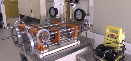 El pregrado fue pionero en incluir la geomecánica de yacimientos en la ingeniería de petróleos. Foto: reproducción.