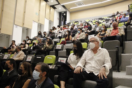 La ceremonia se realizó en el bloque 12. Foto: Unimedios.