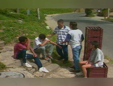 “Muchachos a lo Bien era una serie novedosa que relataba la vida en los barrios, ahora hay mucha más gente que puede contar y reflexionar sobre las realidades juveniles, incluso los mismos jóvenes podrían empoderarse y hacer su propia serie”, César Tapias