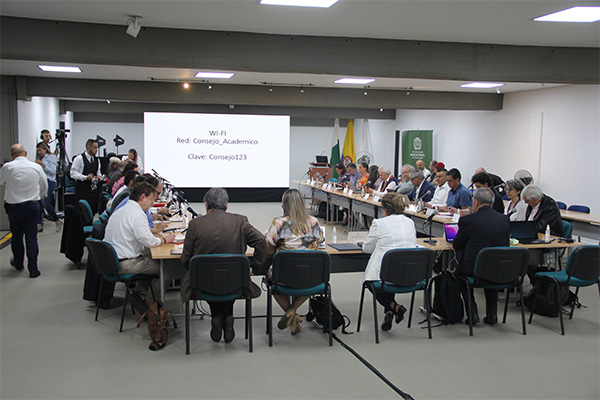 Los integrantes del Consejo Académico vivieron durante dos días las dinámicas, el clima y las condiciones específicas de la UNAL Medellín. Fotos: Unimedios.