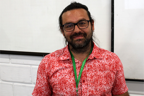Óscar Calvo es profesor y coordinador del Laboratorio de Fuentes Históricas de la UNAL Medellín. Foto cortesía Facultad de Ciencias Sociales y Económicas.