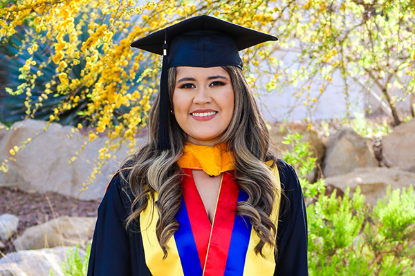 Isabela se graduó en 2024 de la maestría en Ciencias Geológicas de la Universidad de Texas en El Paso (UTEP), Estados Unido. Foto Facultad de Minas.