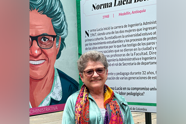 Exposición Homenaje a Egresadas Destacadas, de las primeras generaciones de la Facultad de Minas. Foto Unimedios