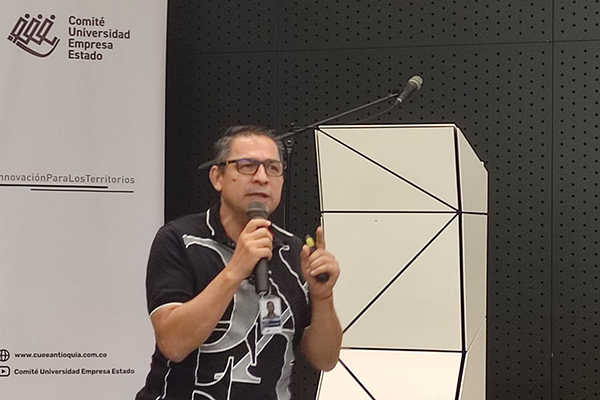 Proyecto de ruta para un centro colombiano cultural e investigativo del patrimonio minero en el Suroeste antioqueño. "Queremos hacer énfasis en el enfoque territorial, haciendo énfasis en la vereda", Francisco Luis Giraldo, UNAL. Foto Unimedios Medellín.