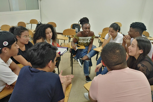 En la asignatura se abordan temas orientados a facilitar la adaptación a la vida universitaria. Foto de la Unidad de Acceso, Permanencia y Egreso de la Facultad de Minas de la UNAL Medellín.