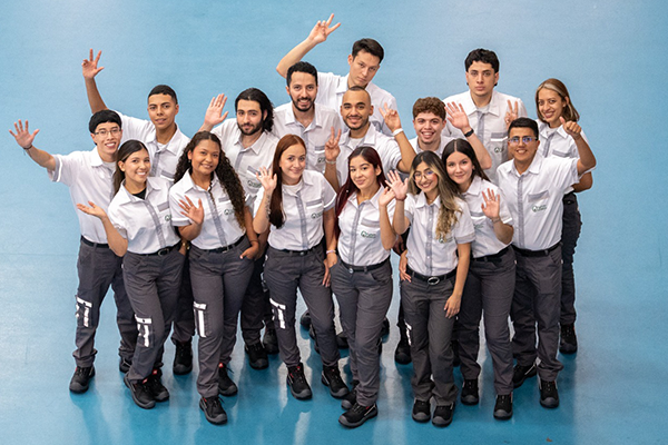 La apuesta beneficia a jóvenes universitarios de primeros semestres con la obtención de su primer empleo. Foto cortesía UdeA