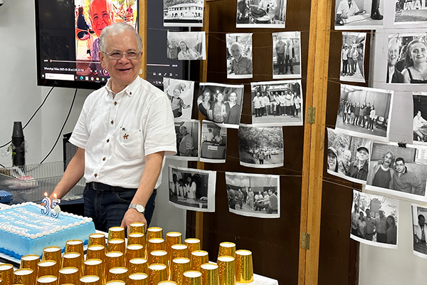 Durante 35 años José Alberto Ramírez se desempeñó como médico de UNISALUD. Foto Unimedios.