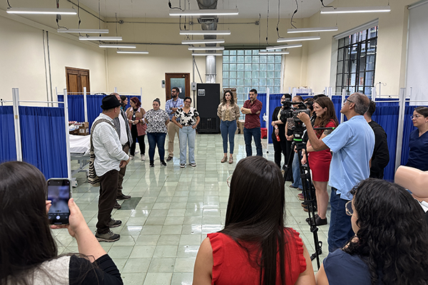 El área recrea una sala de rotación hospitalaria. Foto Unimedios