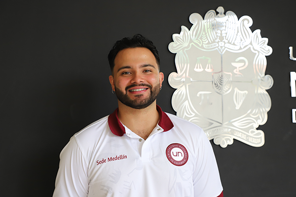 Andrés Felipe Vargas Cano, profesor de salsa. Foto Unimedios